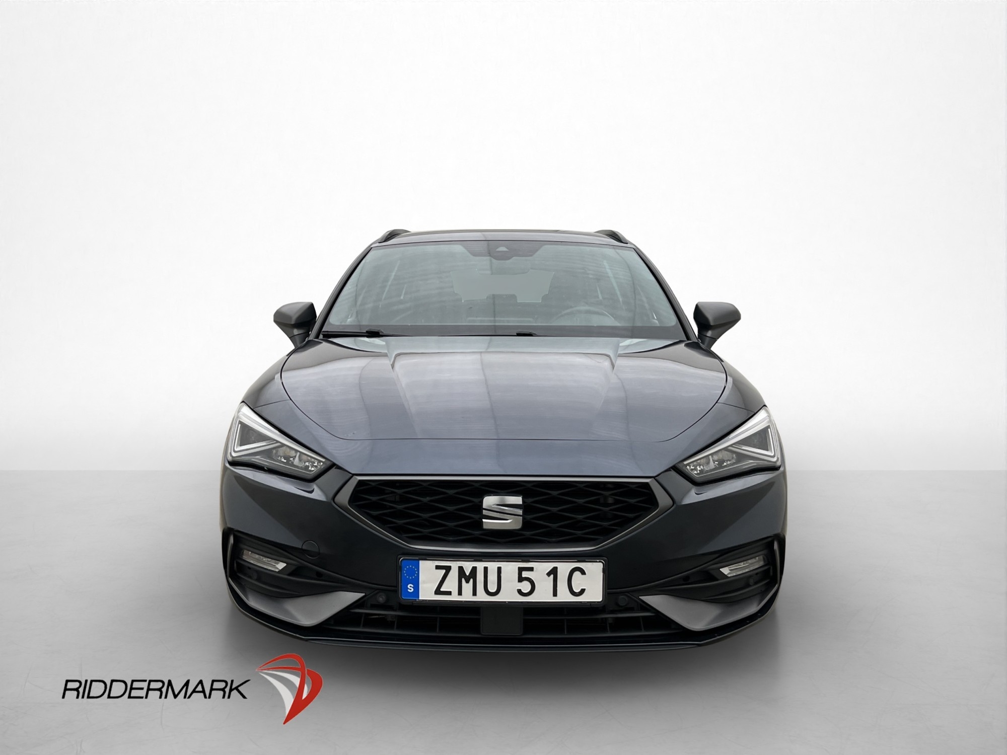 Seat Leon Sportstourer e-Hybrid 204hk FR 2021, bild 2/70