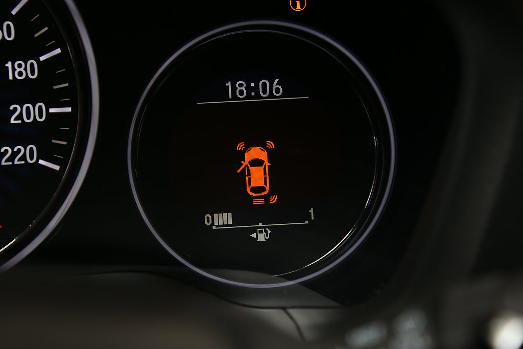 Honda HR-V 1,5 i-VTEC 131hk Elegance Aut P-sensorer