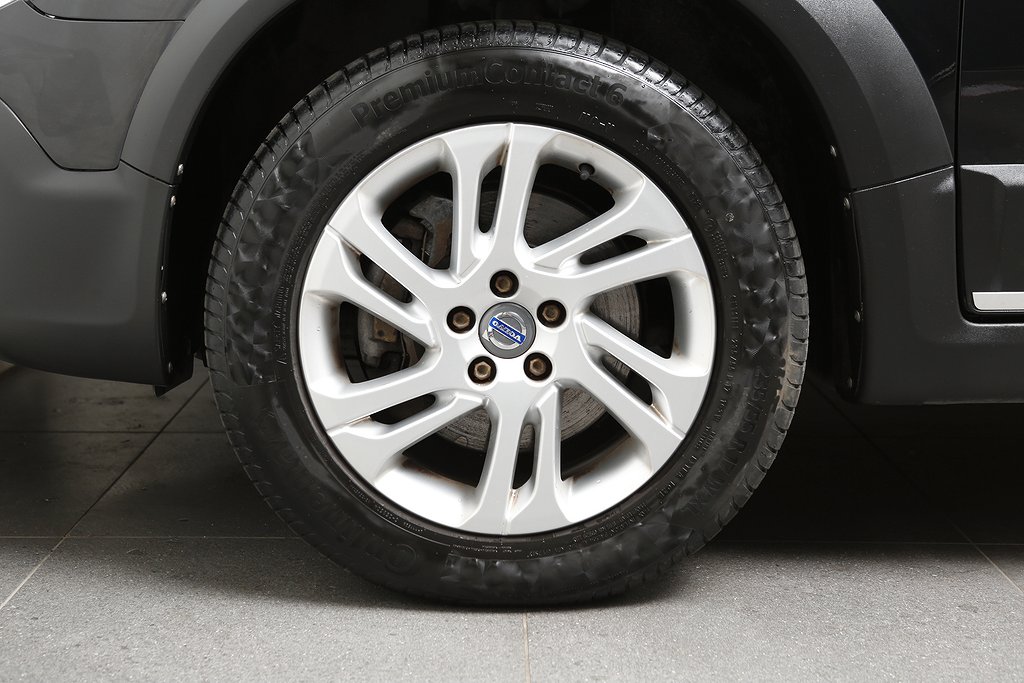 Volvo XC70 D4 AWD Summum Business E ll Aut Skinn VOC Drag 2015