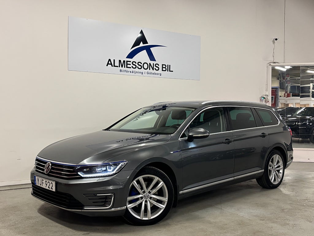 Volkswagen Passat Variant GTE 1.4 TSI ACT GTE, Dargkrok,B-Kamera,Värmare.