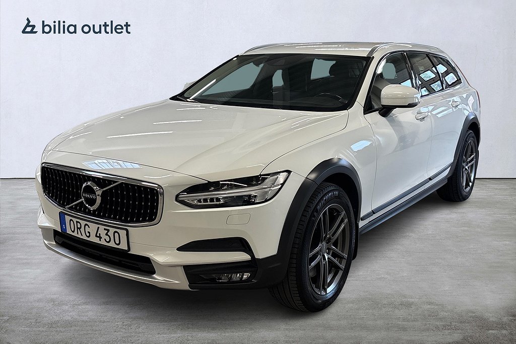 Volvo V90 Cross Country D4 AWD Momentum B-kamera Drag