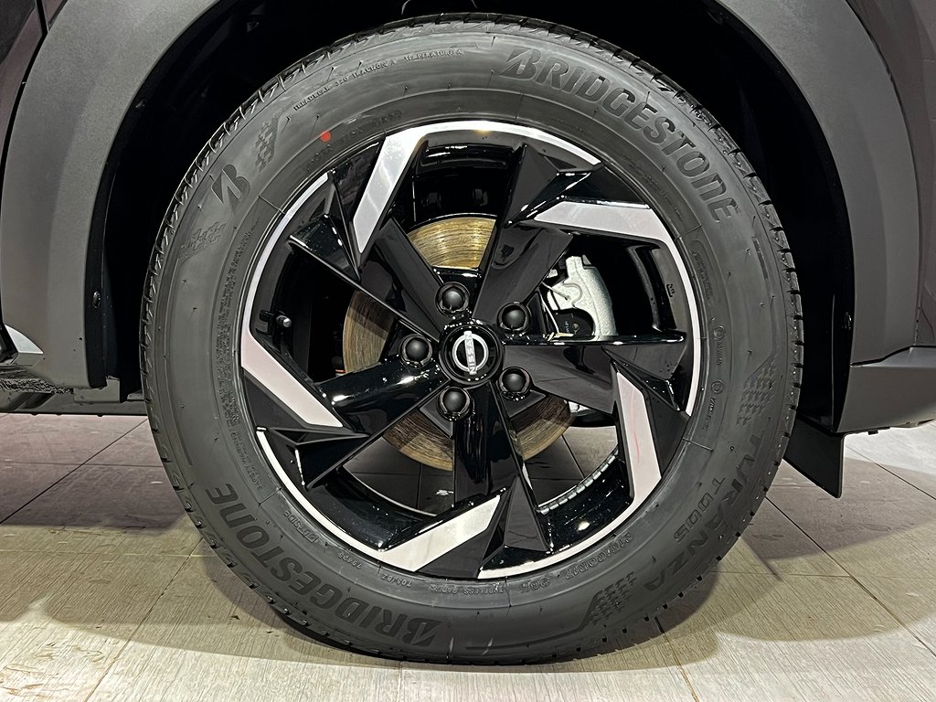 Nissan Juke Hybrid DIG-T Auto N-Connecta+Navi INK Serv 2024