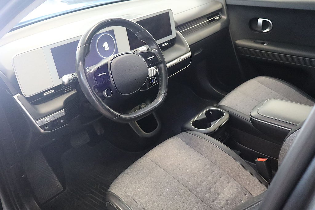 Bild på Hyundai IONIQ 5 Essential 72.6kWh 218hk Aut - B-KAMERA, SOLCELLER