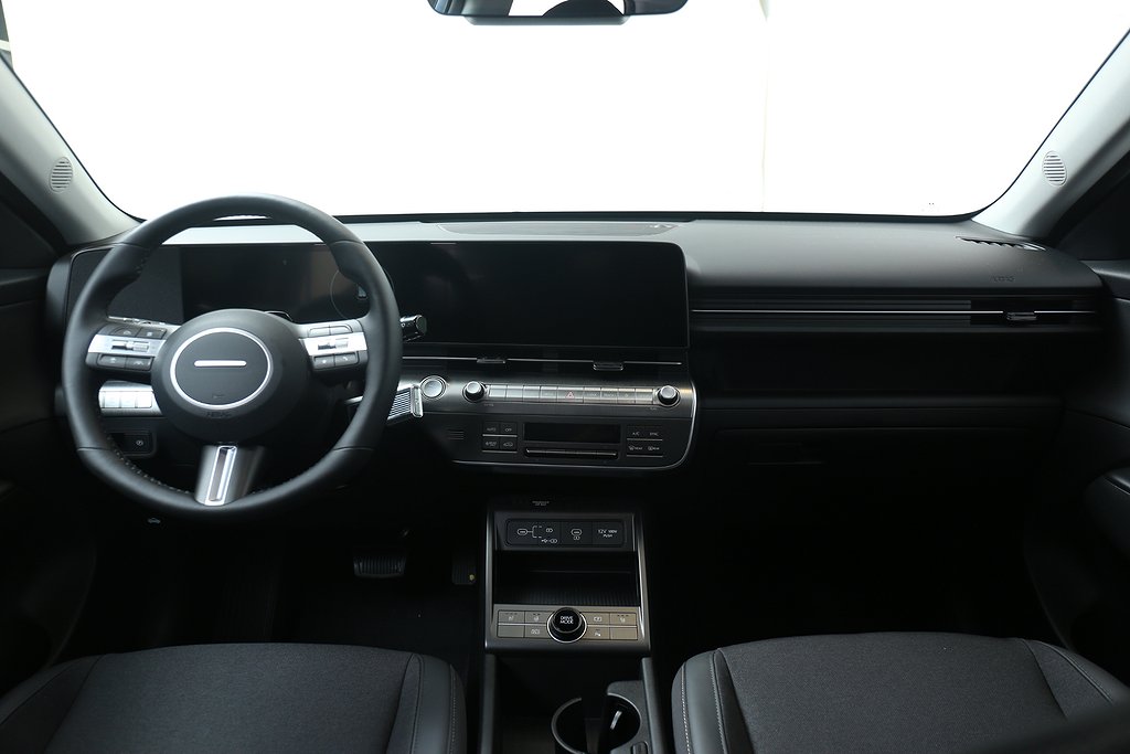 Hyundai Kona 1.6T Hybrid Essential Automat 0,99% RÄNTA 2025
