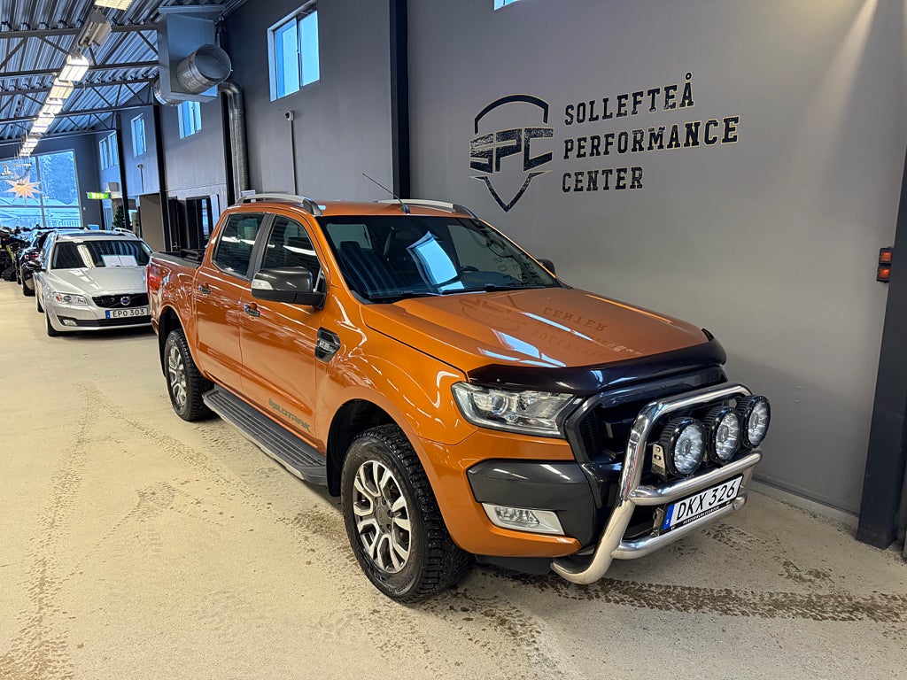 Ford ranger Wildtrak  3.2 TDCi 4x4 SelectShift / D-värm 