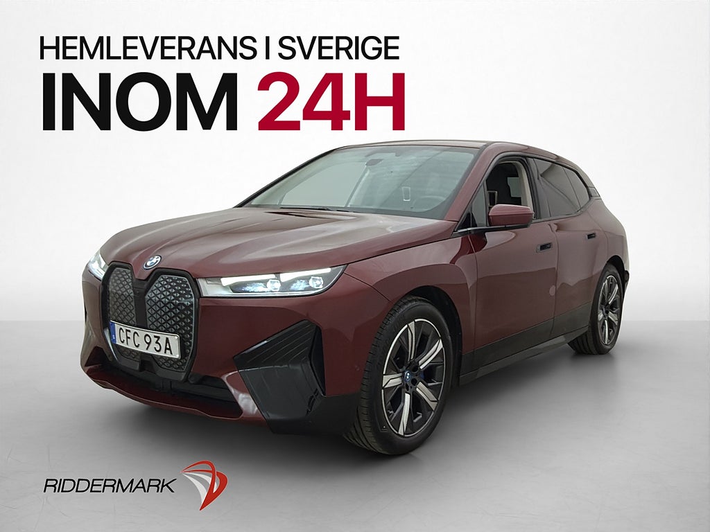 BMW iX xDrive50 Sport MOMS Skinn 360° Luftf H/K CarPlay Drag
