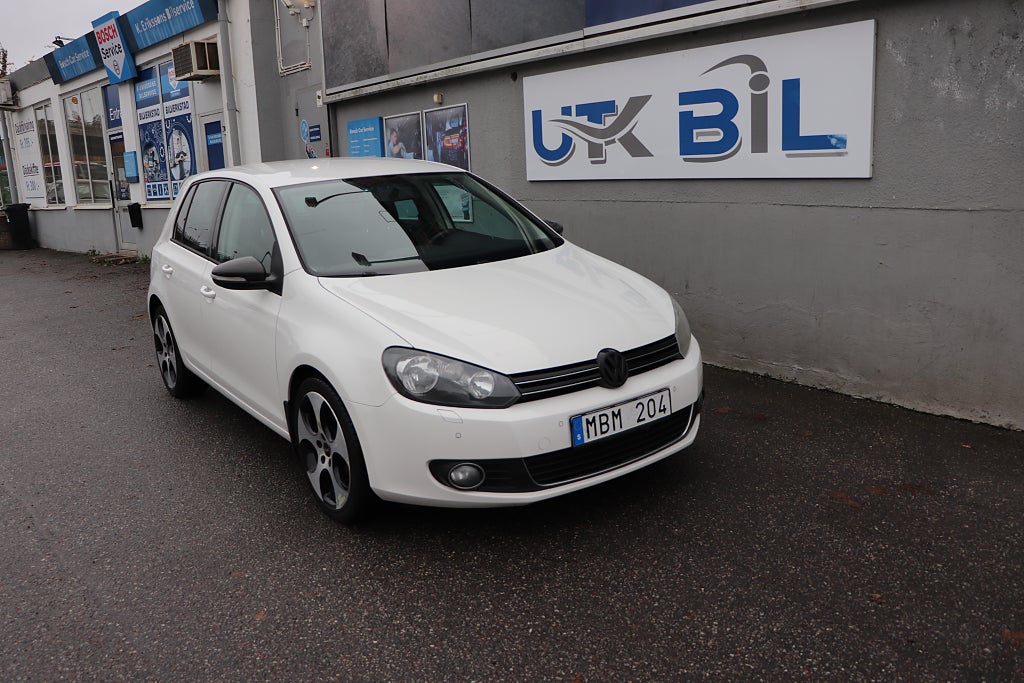 Volkswagen Golf 5-dörrar 2.0 TDI DPF Euro 5 NY KAMREM.NY SER