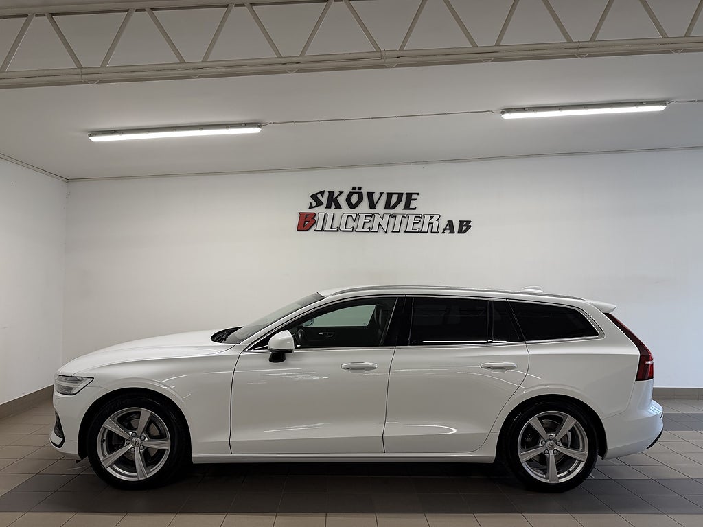 Volvo V60 D3 Momentum Advanced/D-Värmare/B-Kamera/GPS/Teknik PRO