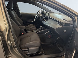 Toyota Corolla Touring Sports Hybride-CVT S&V-hjul/M&K-värm/Kamera/Nav – bild 10