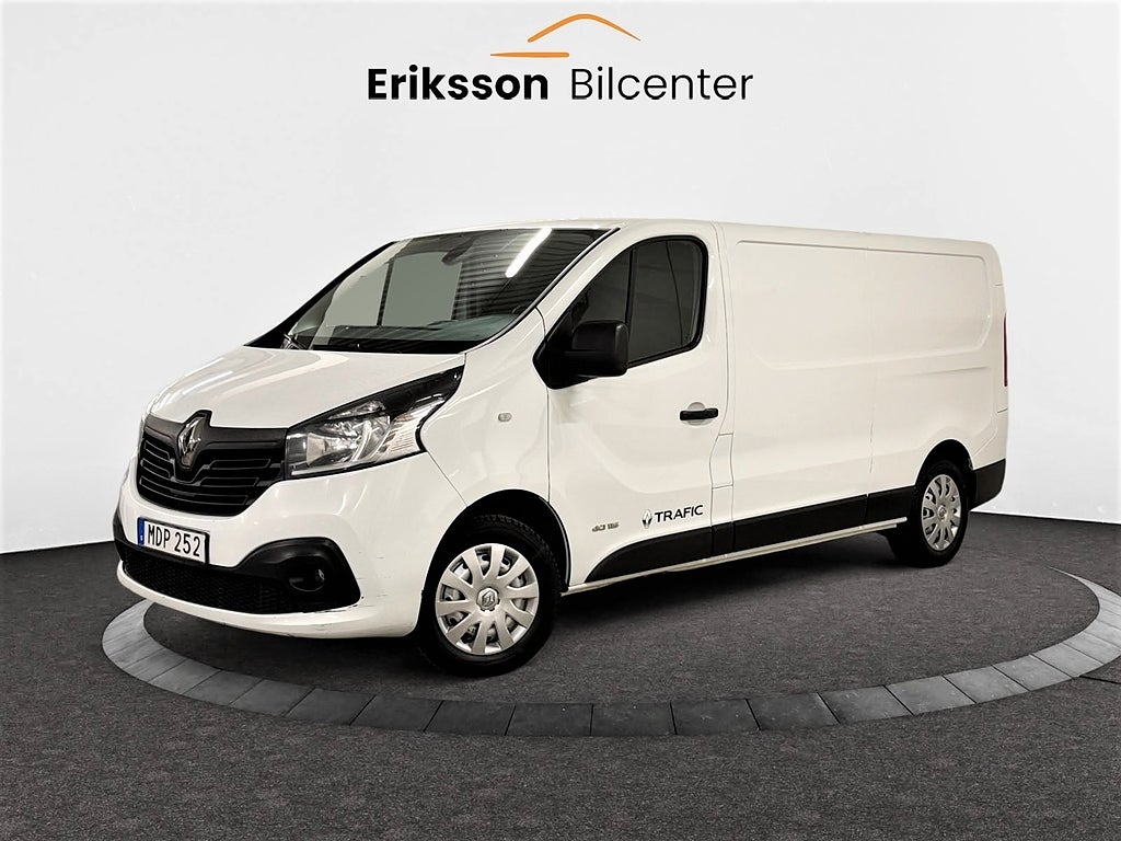 Renault trafic Skåpbil 2.9t 1.6 dCi 115hk Manuell Navi/Drag/D-vär/MOMS