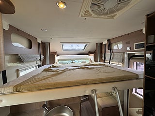 Husbil-halvintegrerad Mc Louis  MC4 75 17 av 21