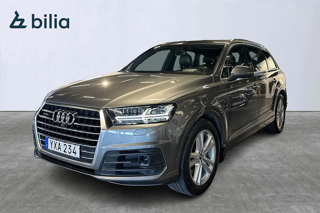 Audi Q7 Quattro S Line Dragkrok Värmare BOSE 7-sits