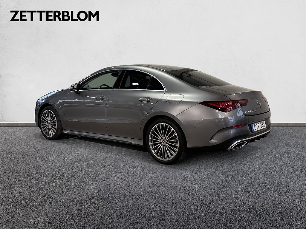 Sedan Mercedes-Benz CLA250 5 av 34