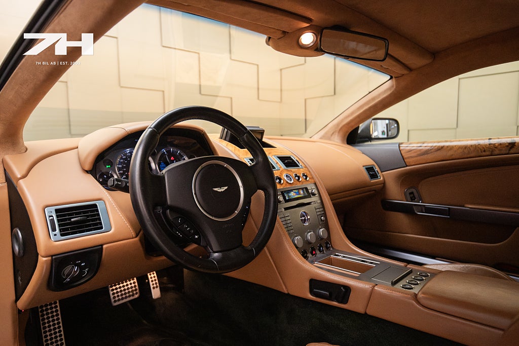 Aston Martin DB9 5.9 V12 Touchtronic II / Elstolar / Obs. Skick!