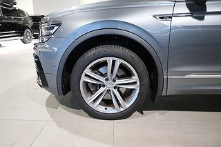 SUV Volkswagen Tiguan 8 av 22