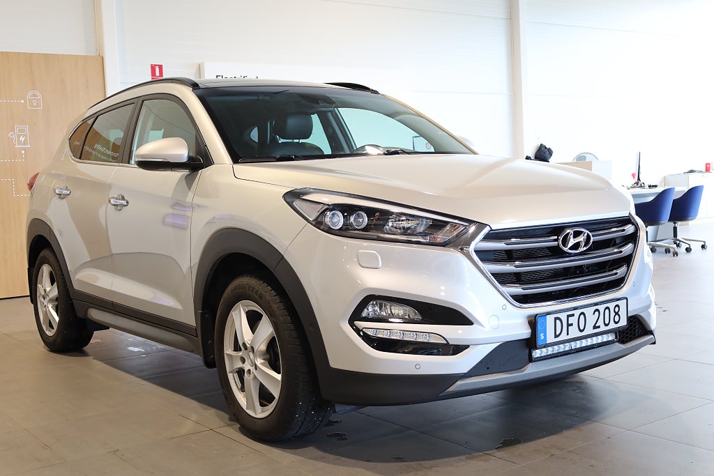 Hyundai Tucson 1.6 T-GDI AWD DCT ComfortPlus Pano Kamera Navi 2017