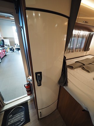 Husbil-halvintegrerad Hobby Optima De Luxe T65 HFL 14 av 18