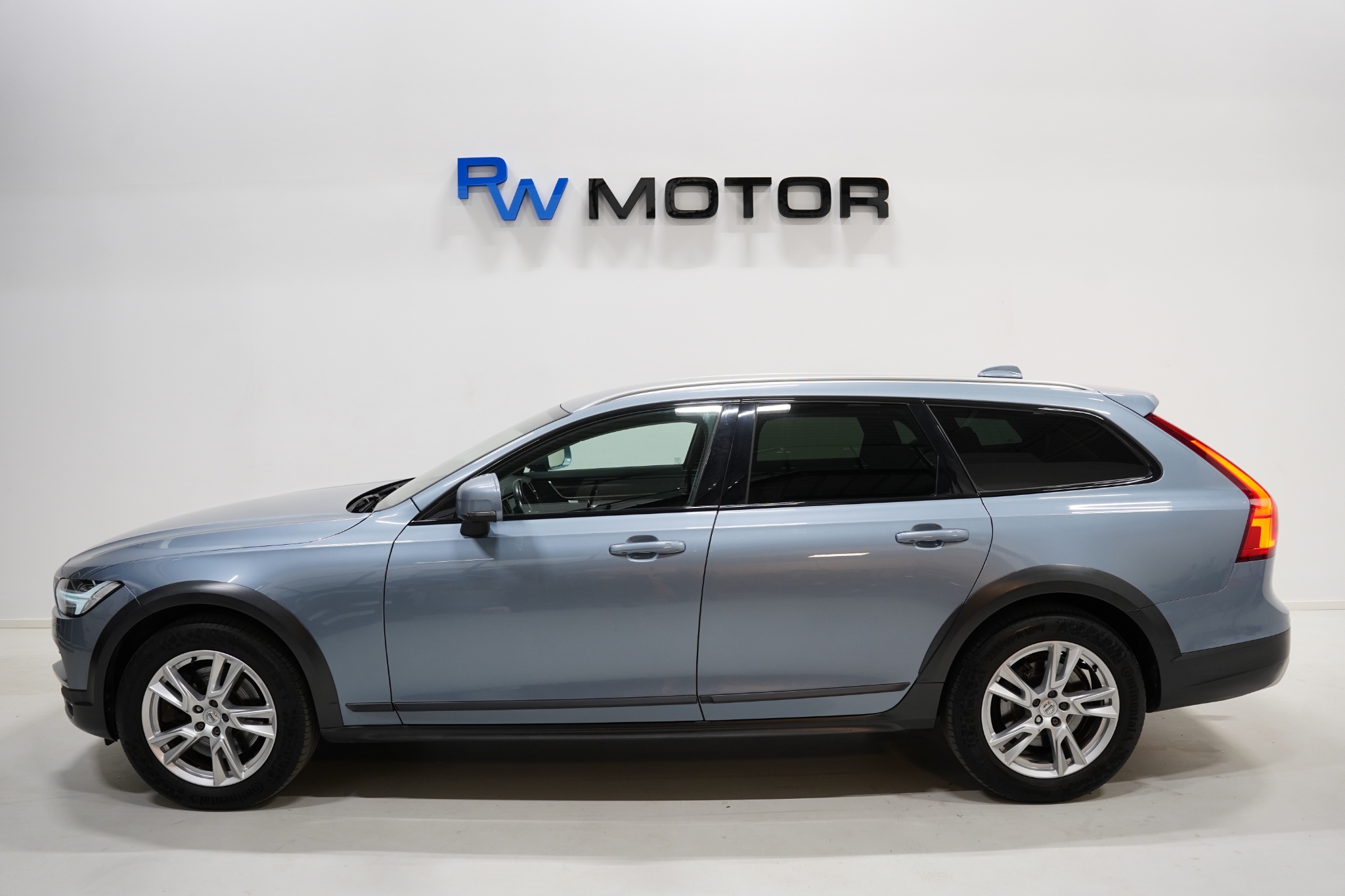 Volvo V90 Cross Country 2017, bild 3/49