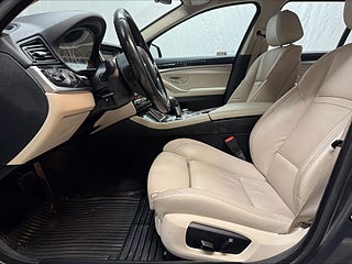 BMW 520 d xDrive Touring Drag D-värm Rattvärme Elstolar HiFi