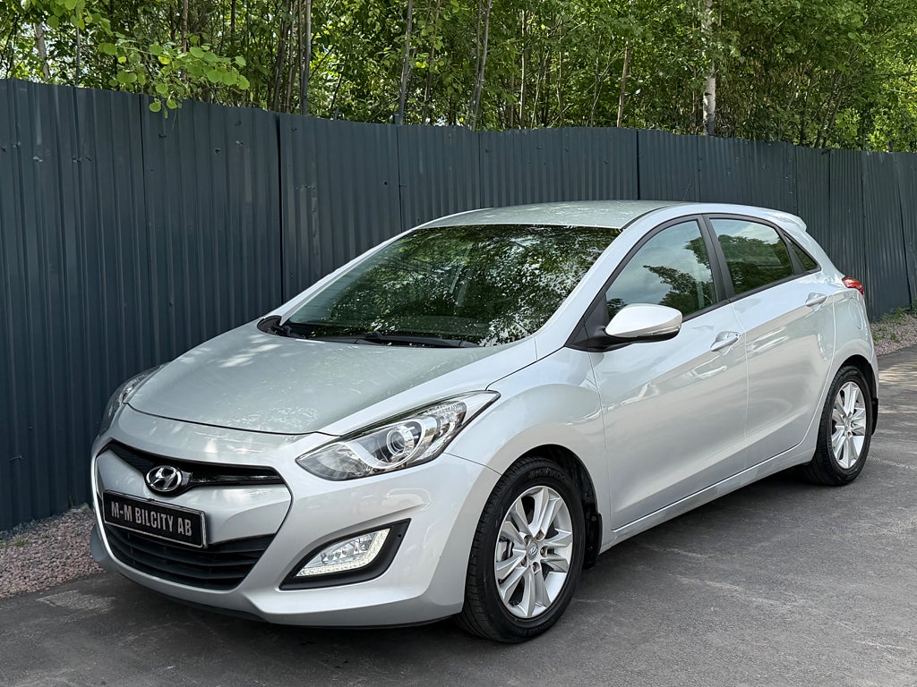 Hyundai i30 5-dörrar/ 1.6 CRDi Sport/NYBESS