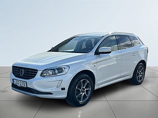 Volvo XC60 D4 AWD Ocean Race 1Ägare/S&V-däck/M-värm/Sensorer/Skinn – bild 16