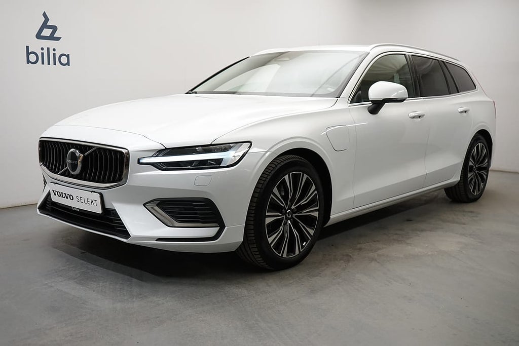 Volvo V60 Recharge T6 Core Edition, Navigation, on call