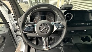 Transportbil - Skåp Mercedes-Benz Sprinter 15 av 21