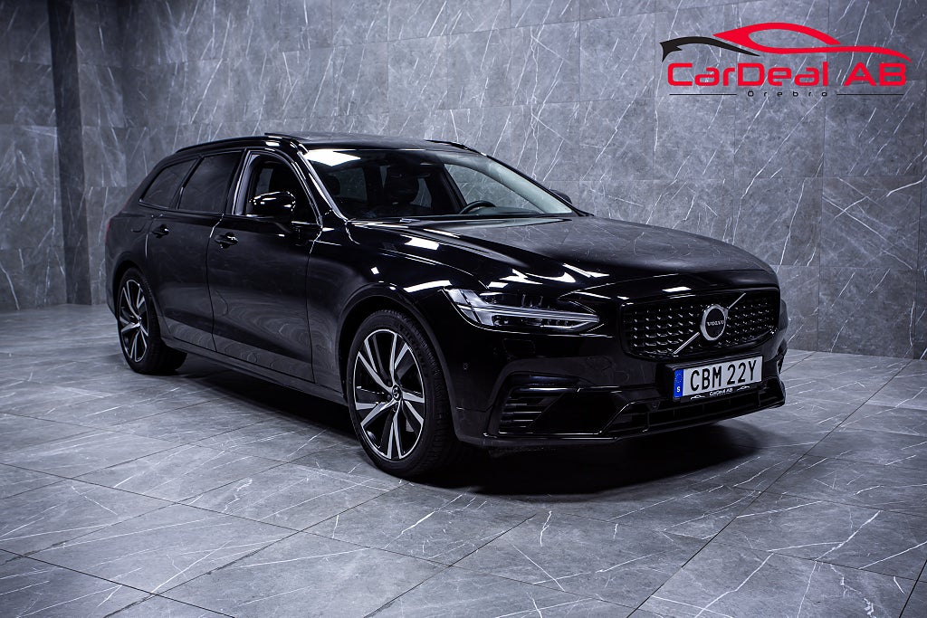 Volvo V90 Recharge T6 AWD 350hk Plus Dark Pano H/K 360° Minnesstolar MOMS