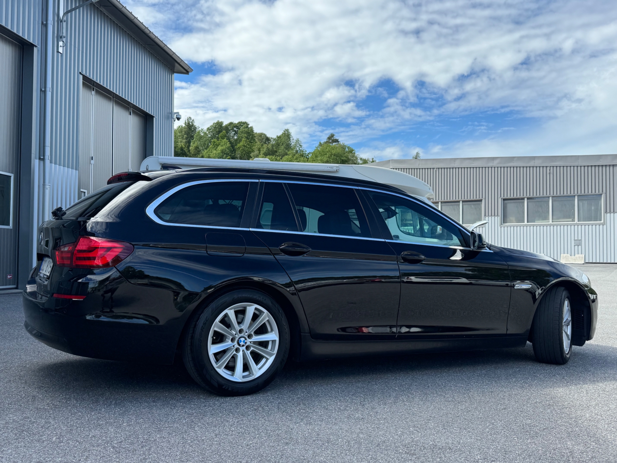 BMW 520 2013, bild 3/10
