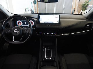 SUV Nissan Qashqai 13 av 21
