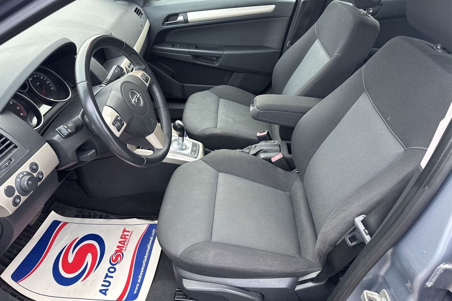 Opel Astra 1.6 2007, bild 6/10