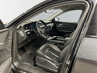 Audi E-Tron 55 quattro 95kW Kamera/Drag/Appvärme/S&V-däck/Navi