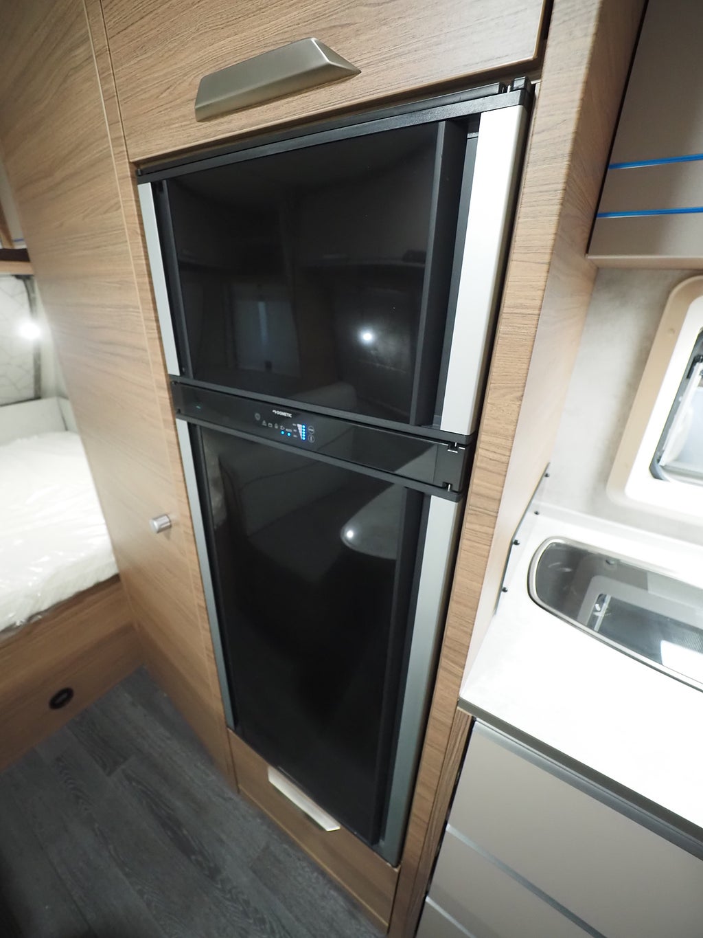 Knaus Sport 500 QDK Design Paket I Golvvärme