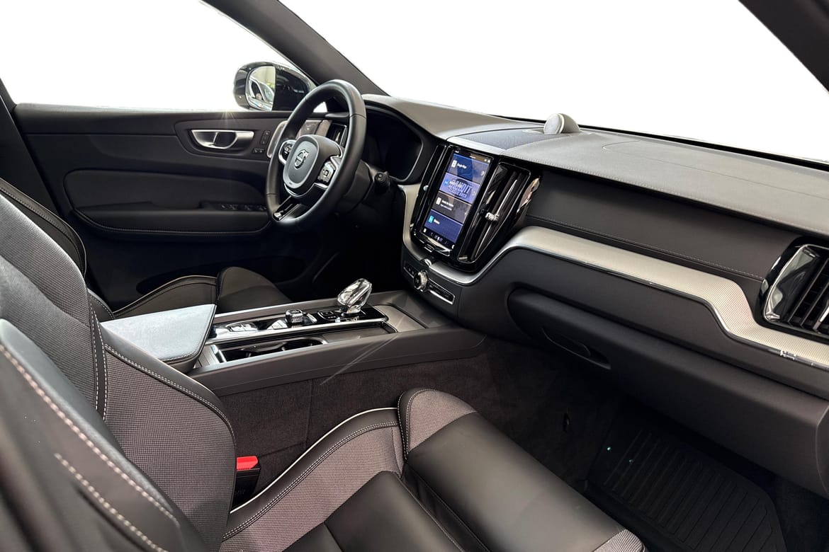 Volvo XC60 Recharge T8 Ultimate Dark 2024, bild 7/10