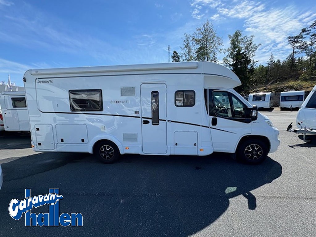 Dethleffs Trend T 7017 (Låga långbäddar)