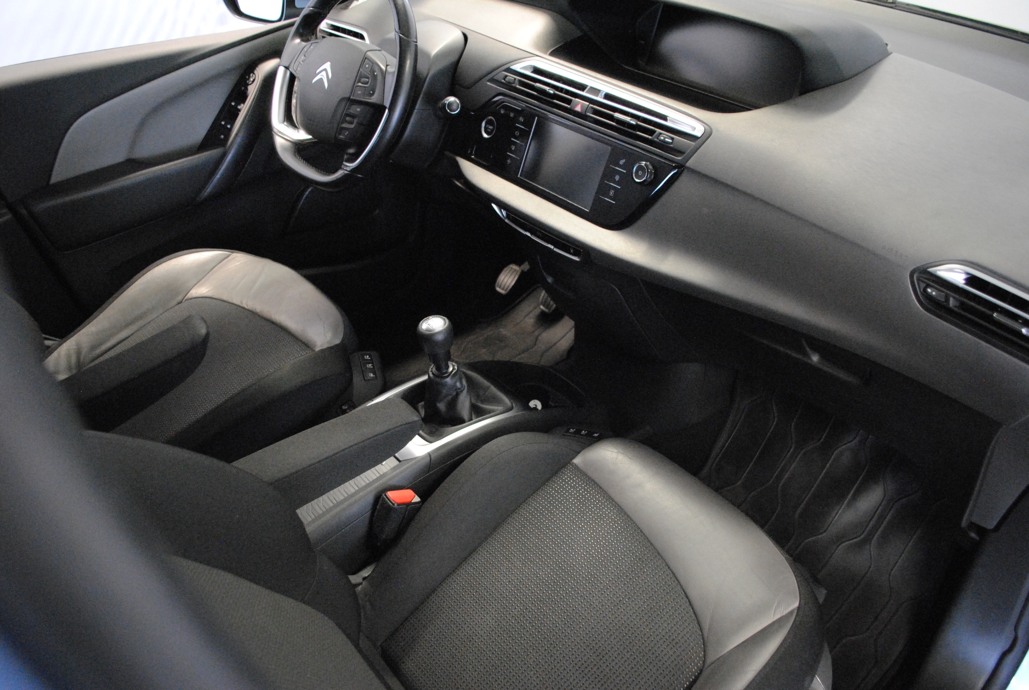 Citroen Grand C4 Picasso 2015, bild 6/38