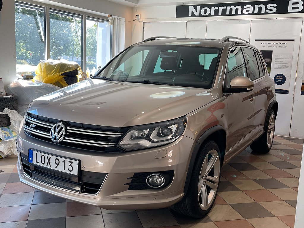 Volkswagen Tiguan 2.0 TDI R-Line 4-Mot/Auto/Pano/Drag/Kambyt