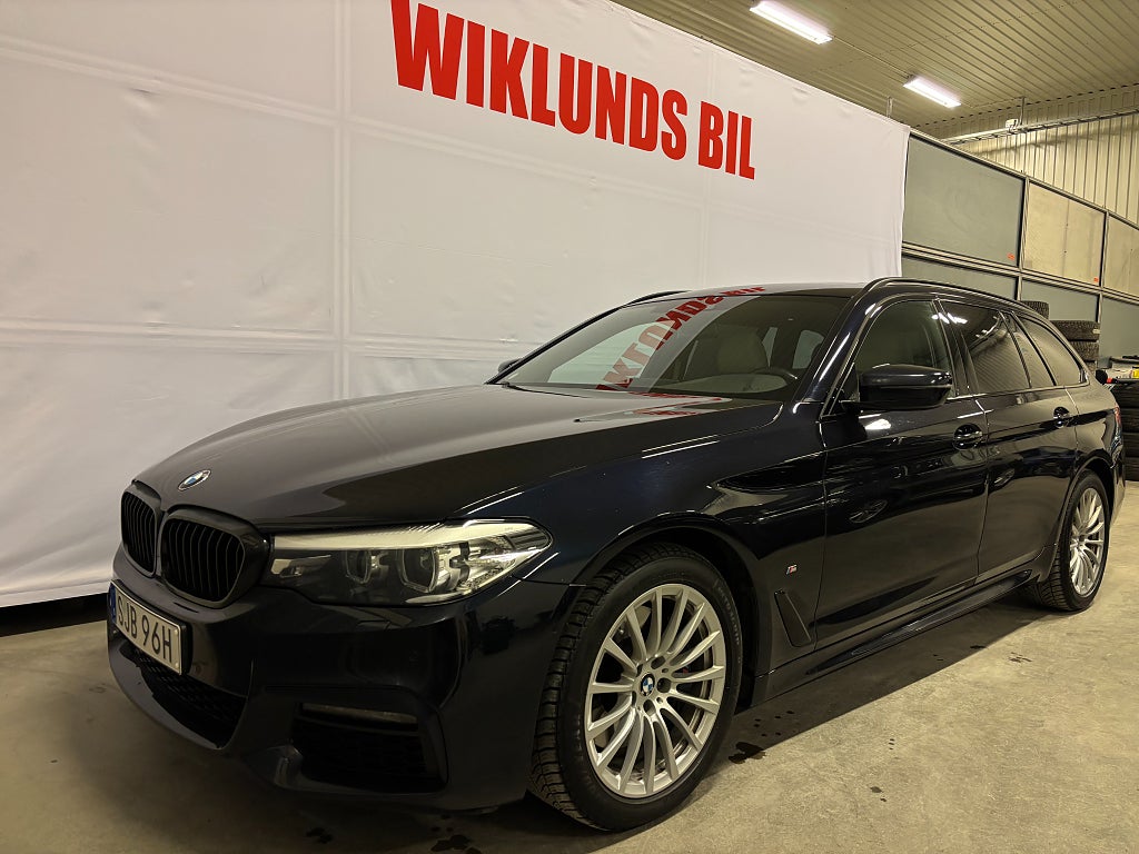 BMW 530 d xDrive Touring Steptronic M-Sport Pano B&W Skinn