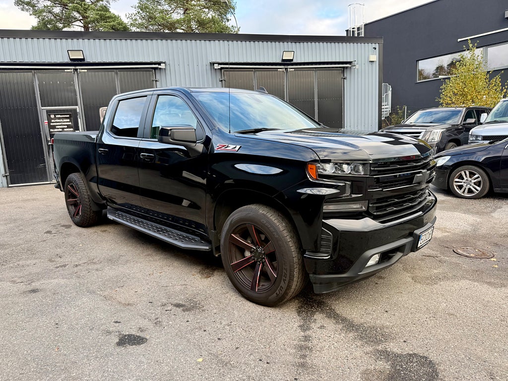 Chevrolet Silverado 1500 1500 Crew Cab 3.0 Duramax 4WD