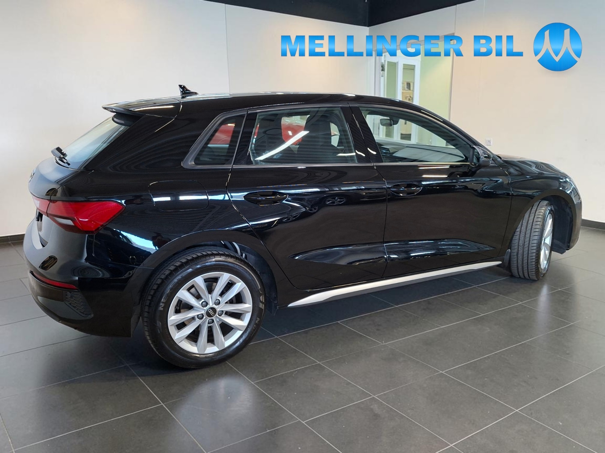 Audi A3 Sportback 35 TFSI 150hk Comfort 2023, bild 3/49