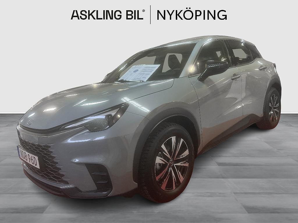 Lexus LBX 1.5 E-CVT Vinterhjul Euro 6