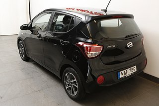 Halvkombi Hyundai i10 4 av 18