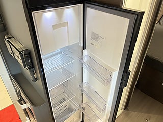 Husbil-halvintegrerad Adria CORAL SUPREME MB 670 DC 16 av 23