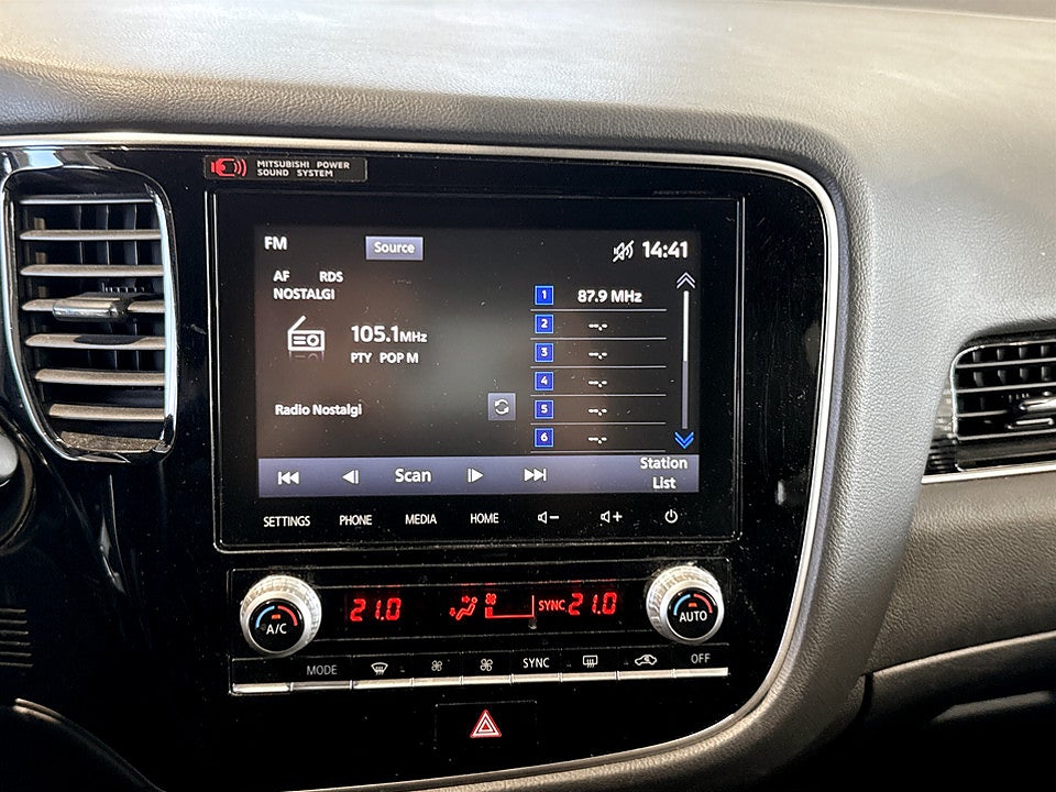 Bild på Mitsubishi Outlander Business PHEV 224hk Aut BACKKAMERA