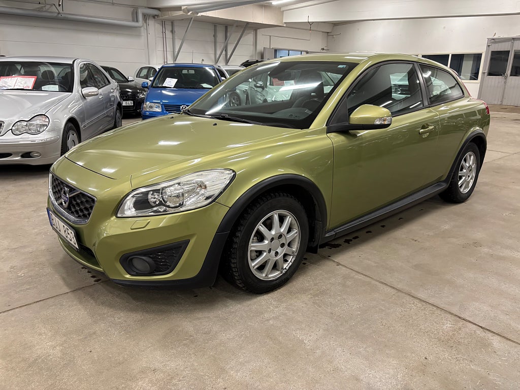 Volvo C30 1.6D DRIVe Momentum  (nya modellen