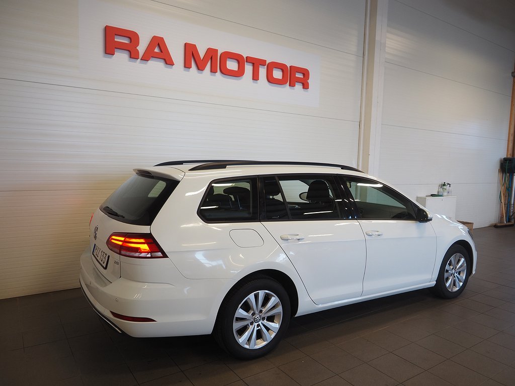 Volkswagen Golf Sportscombi 1.0 TSI 110hk PDC Farthållare 2018