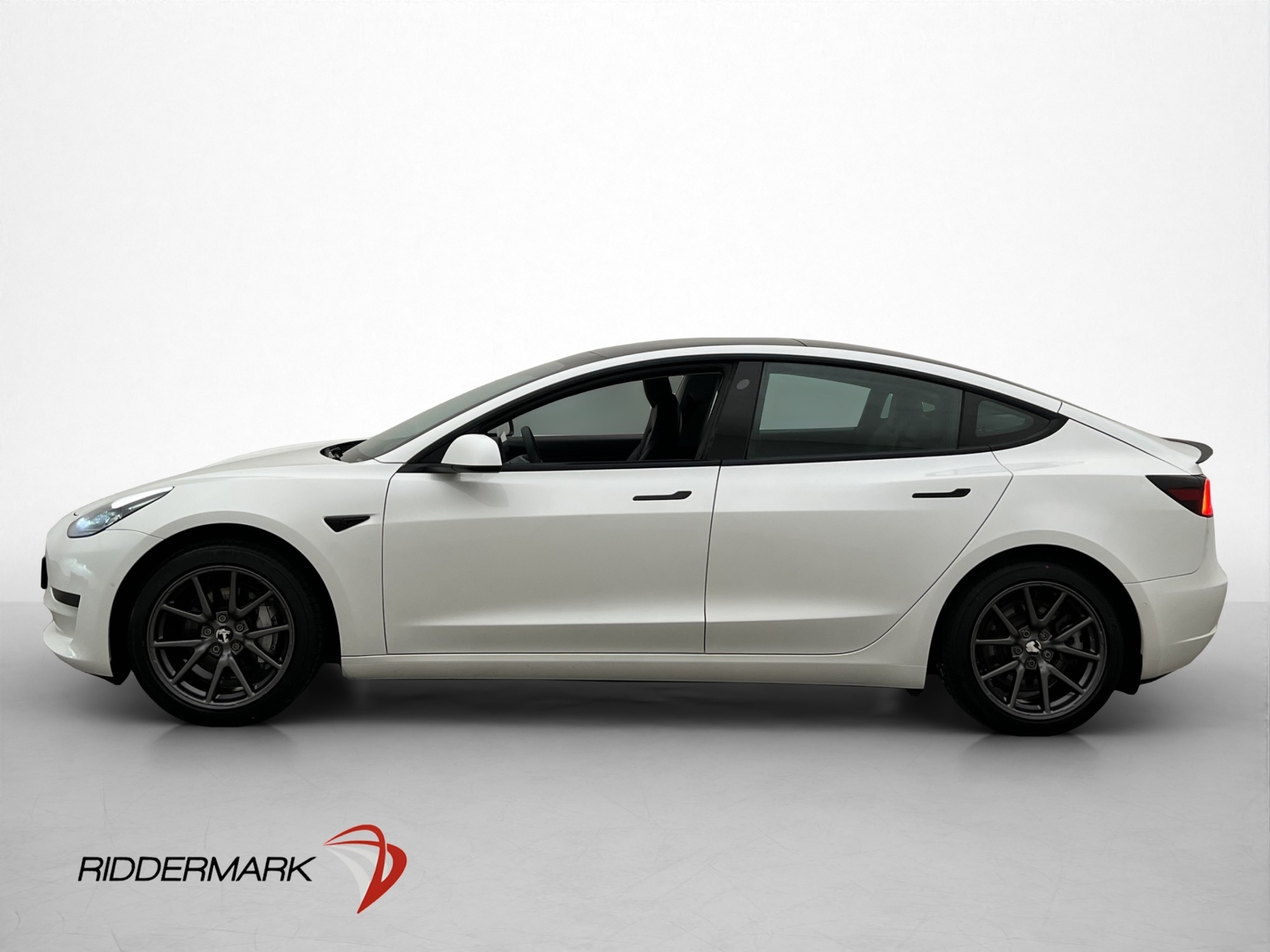 Tesla Model 3 Standard Range Plus 2021, bild 5/99