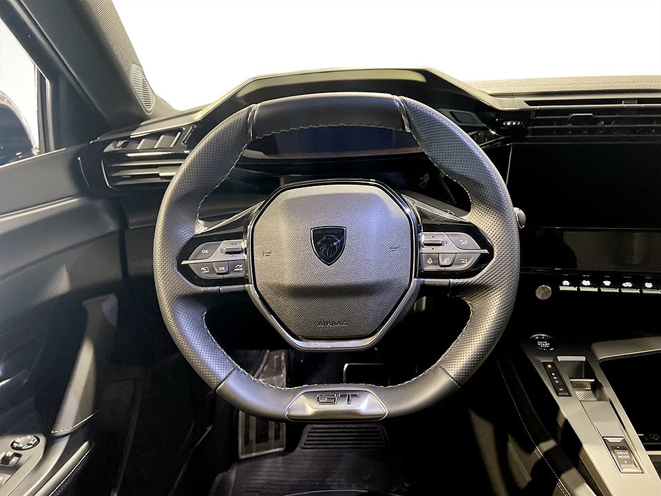 Bild på Peugeot 408 GT 1.2 PT 130hk Aut B-KAMERA CARPLAY