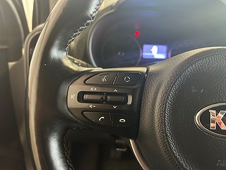 Halvkombi Kia Picanto 16 av 20