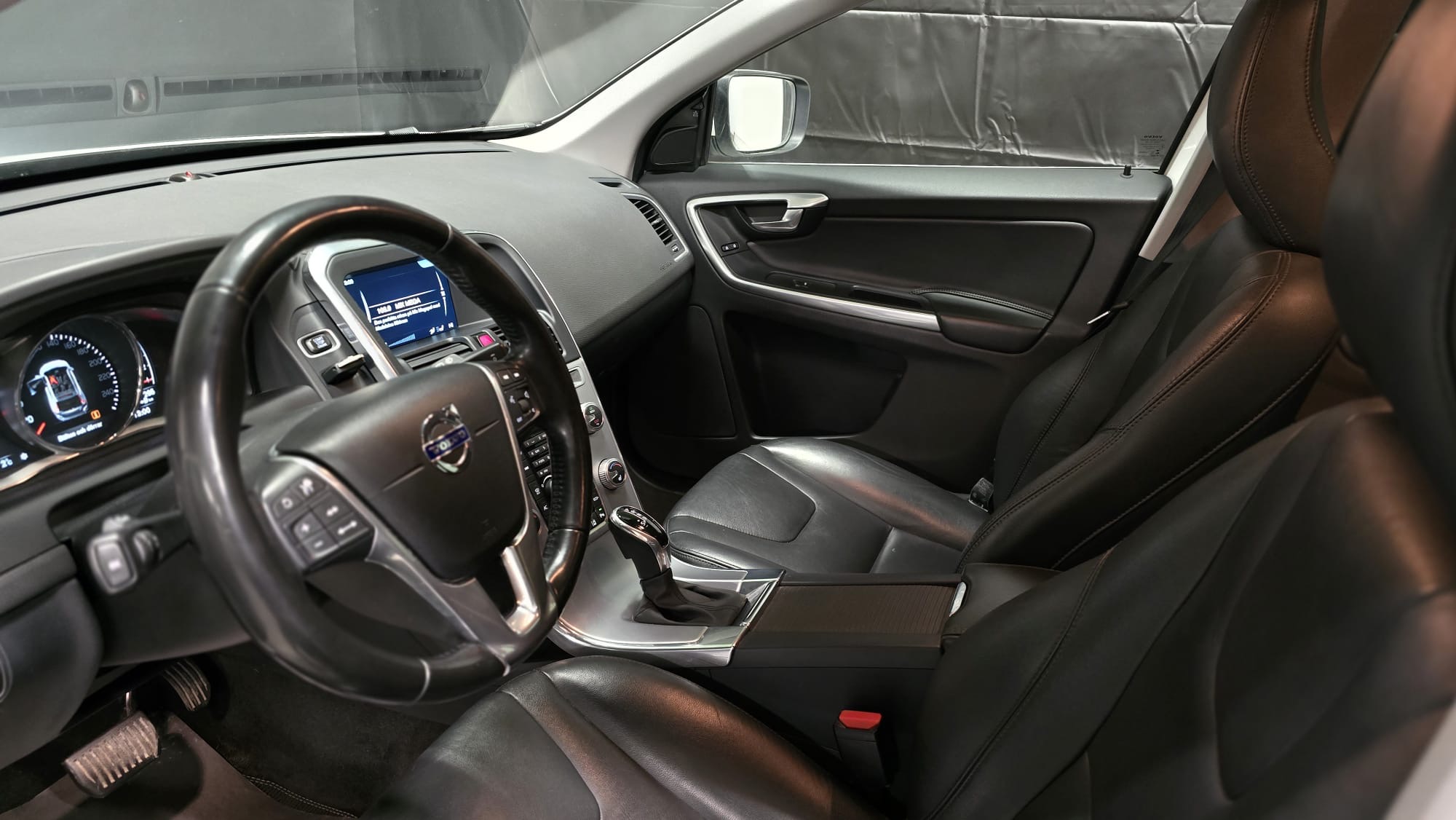Volvo XC60 2017, bild 7/58